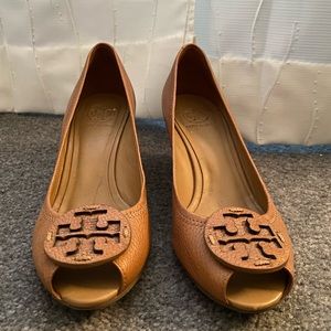 Tory Burch Miller Open Toe Wedges Size 10